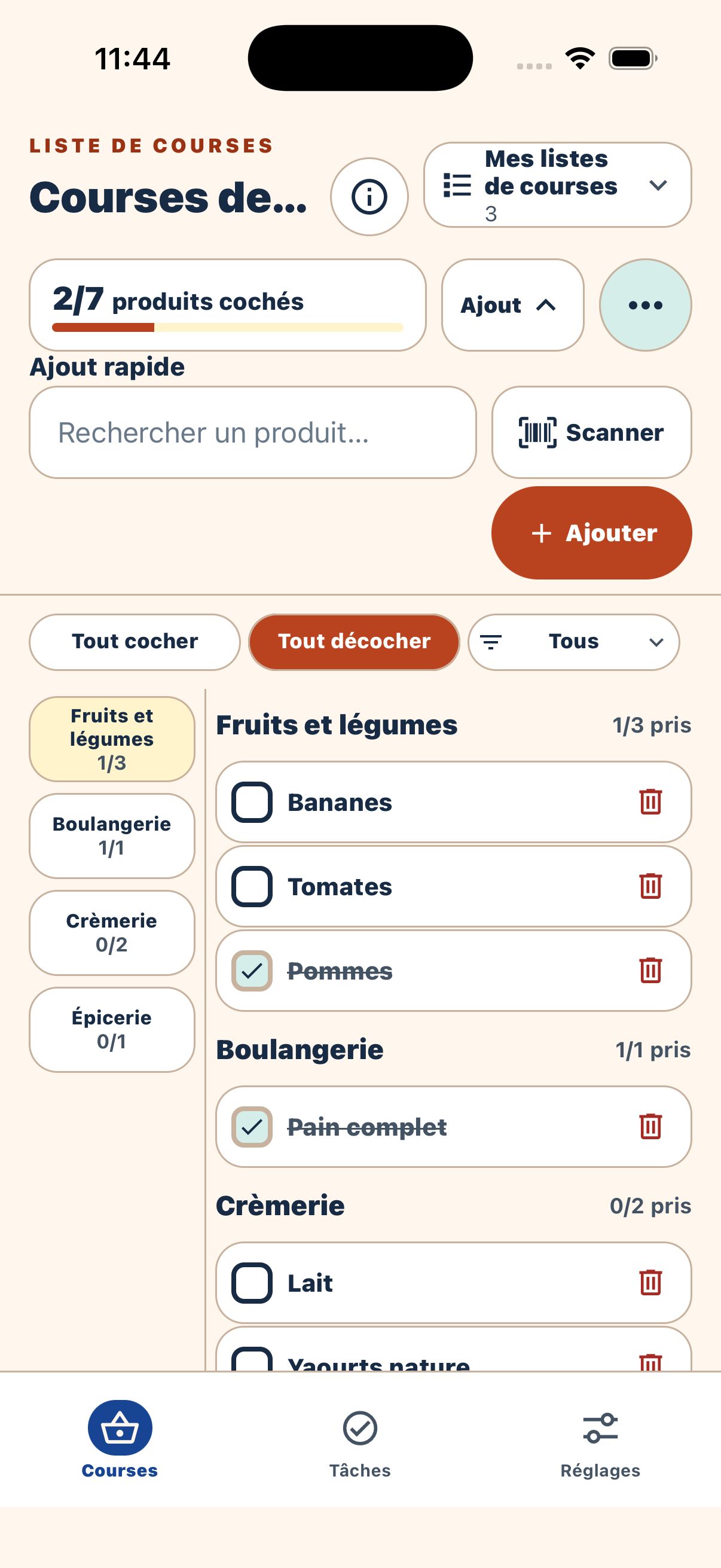 Liste Courses de la semaine : produits regroupés par rayon, achats cochés et progression visible.